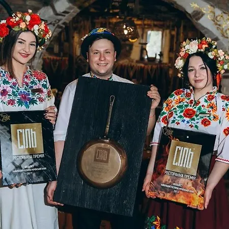 грибова хата Kro