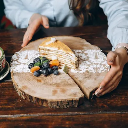 грибова хата Kro Bukovel