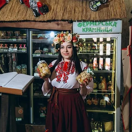 грибова хата * 布克维