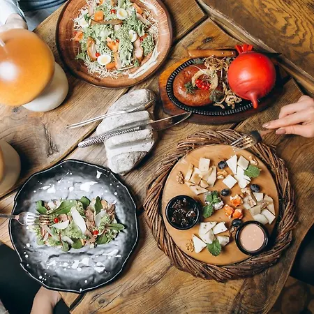 грибова хата Kro Bukovel