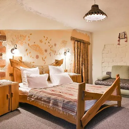 Inn грибова хата *