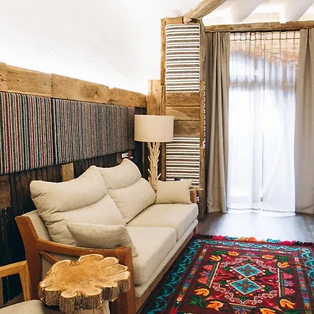 грибова хата 宾馆