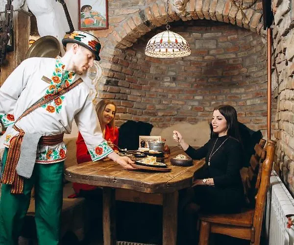 грибова хата Мини-отель Буковель